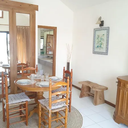 Moama Costa Teguise